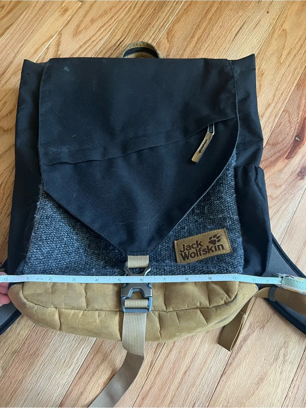 Jack Wolfskin black gray
